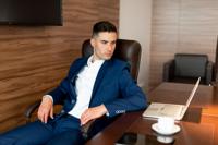 Some of Your Freelance Skills Are Becoming Obsolete. That's Not the End of Your Career.